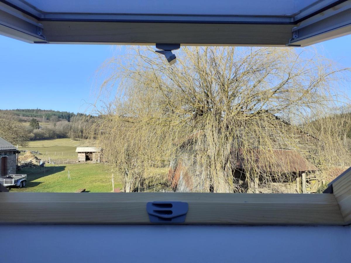 Le Repos Du Nomade B&B 7 Personnes Manhay Exterior photo